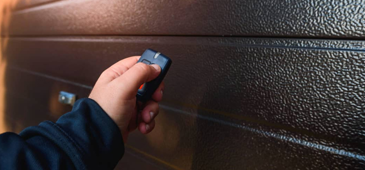 automatic door opener with remote control in Templeton